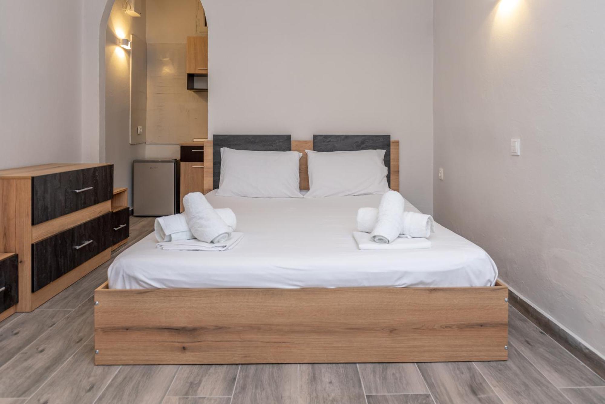 Medusa Rooms Kallithea  Exteriör bild